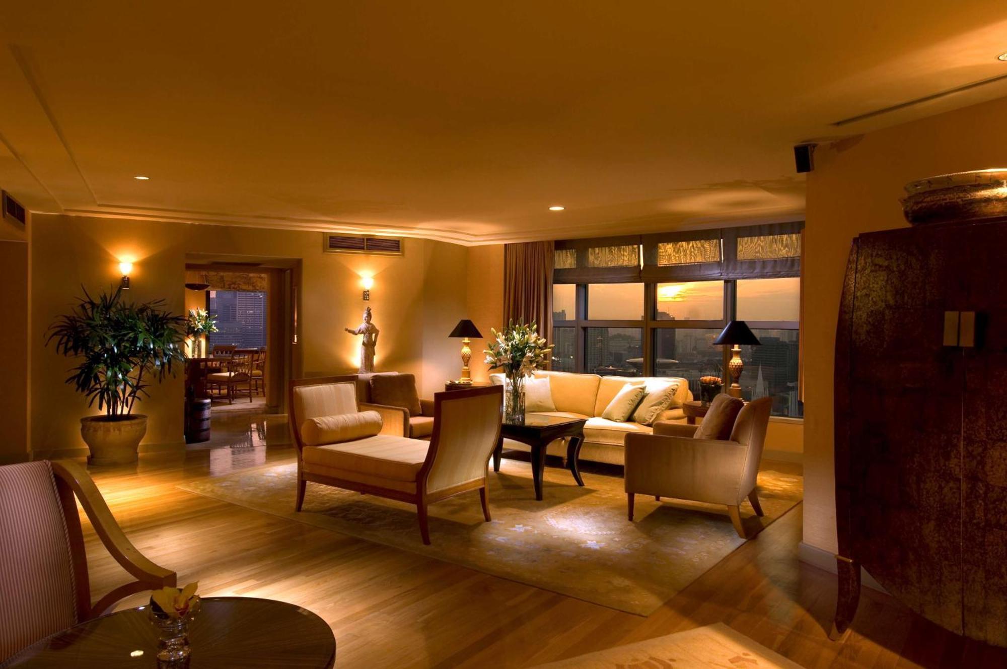 Conrad Marina Bay Khách sạn 5*